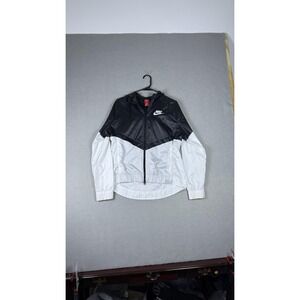 Nike Jacket Womens‎ Medium Hooded Windbreaker Full Zip Athletic Swoosh